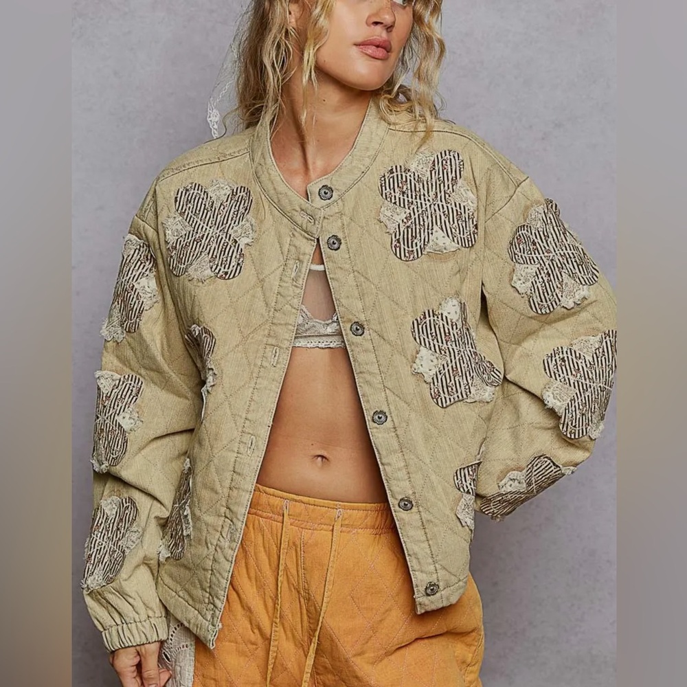 NEW POL: Mock Neck Balloon Sleeve Oversized Quilted Jacket